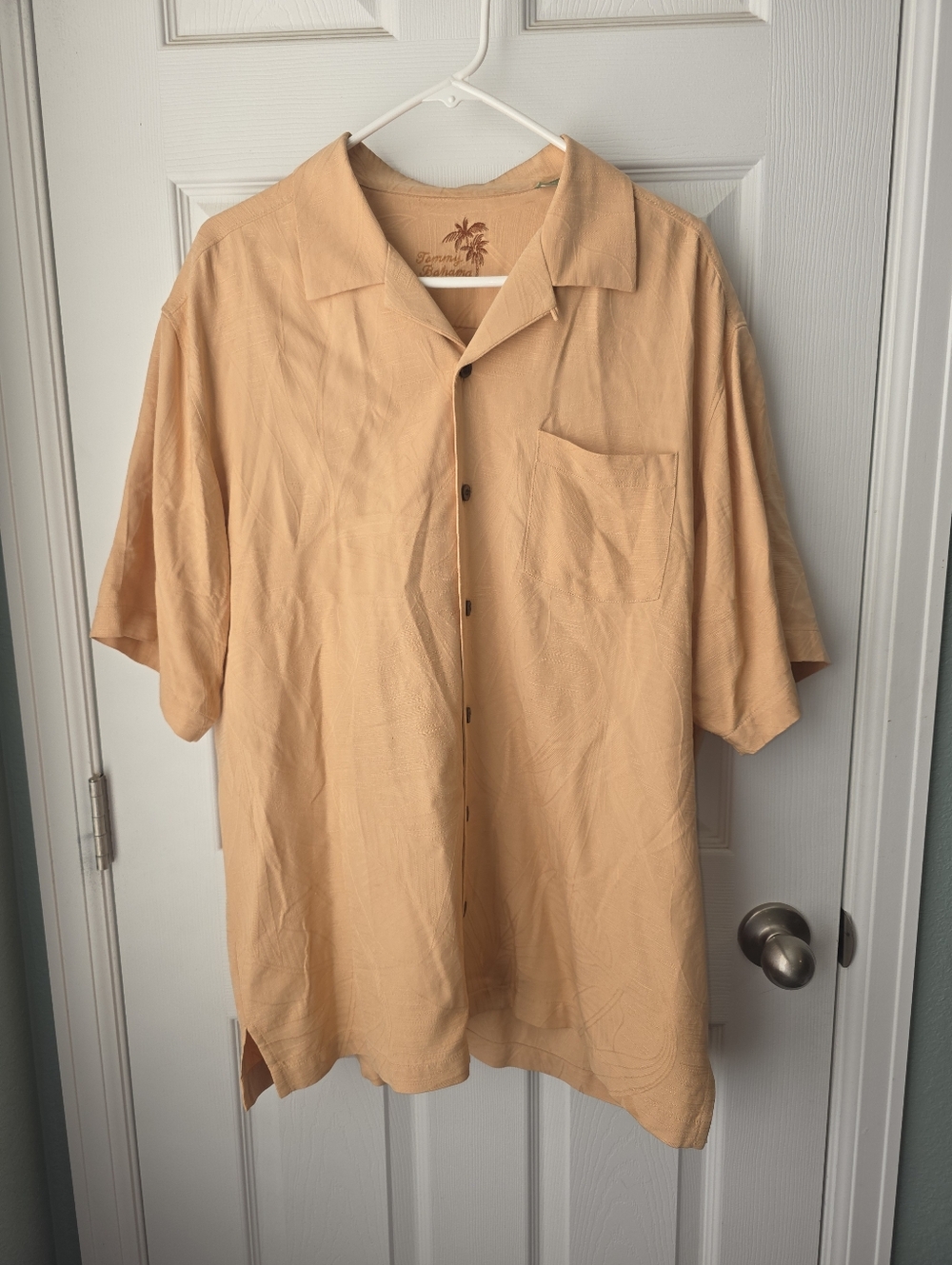 Tommy Bahama 100% Silk Button-Up Collared Pocket Soft Orange Men’s SZL Shirt